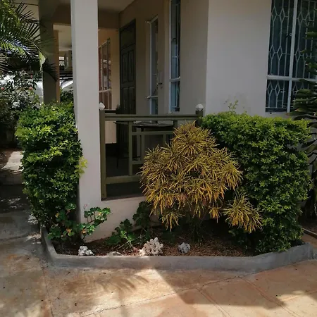 Au Calme Villa
